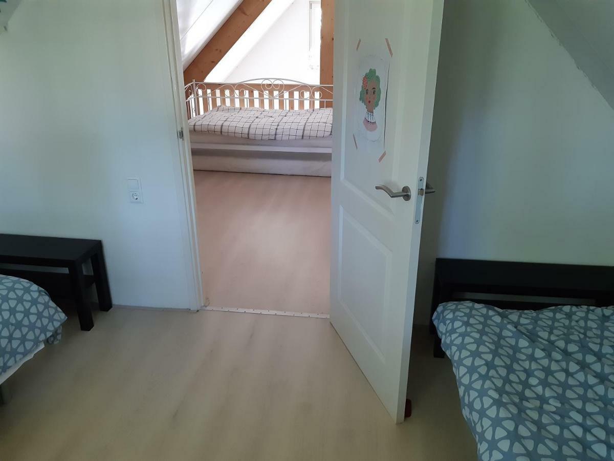 Zeeuws Huisje Colijnsplaat Luaran gambar