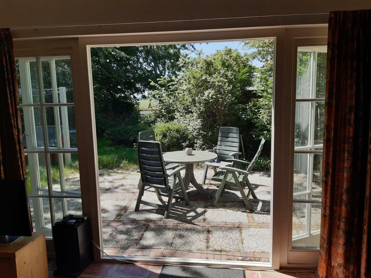 Zeeuws Huisje Colijnsplaat Luaran gambar